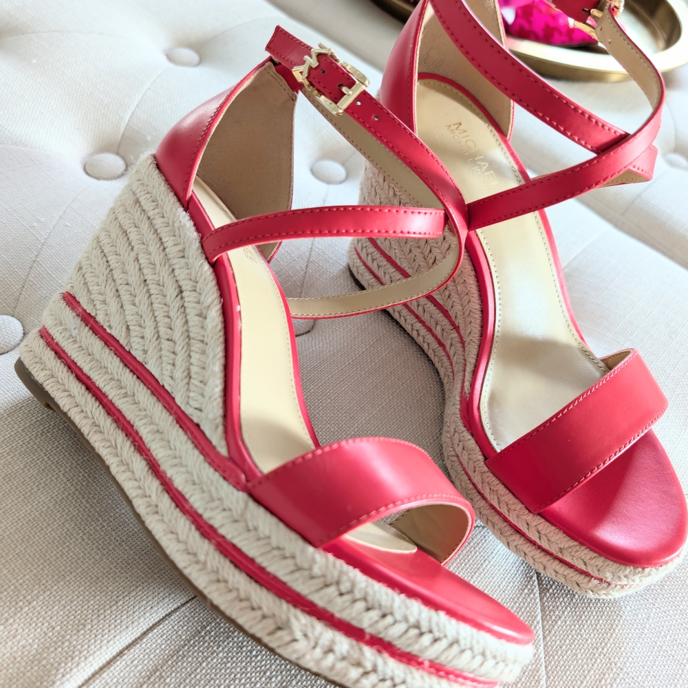 New Michael Kors Super High Platform Ballerina Strap Sandals Sz 5.5